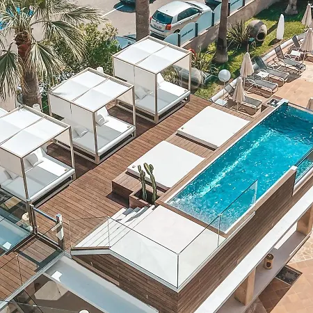 Marins Club - Adults Only