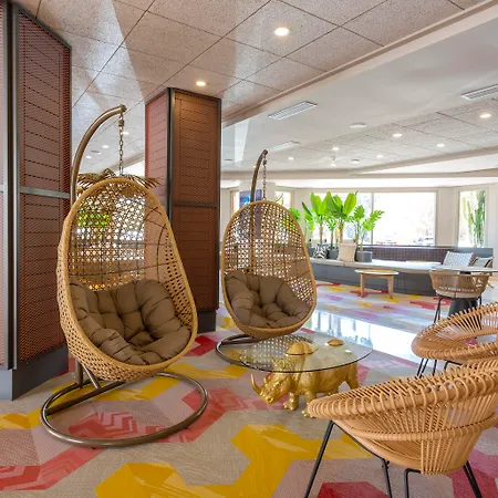 מלון Marins Club - Adults Only