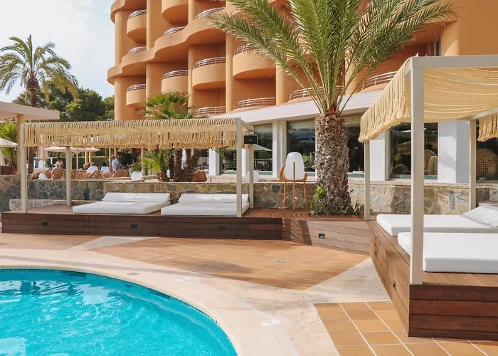 Marins Club - Adults Only