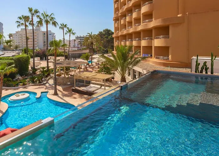 Marins Club - Adults Only