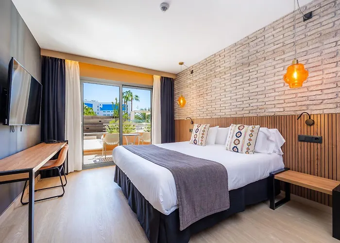 Hotel Marins Club - Adults Only