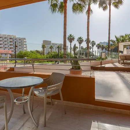 Marins Club - Adults Only