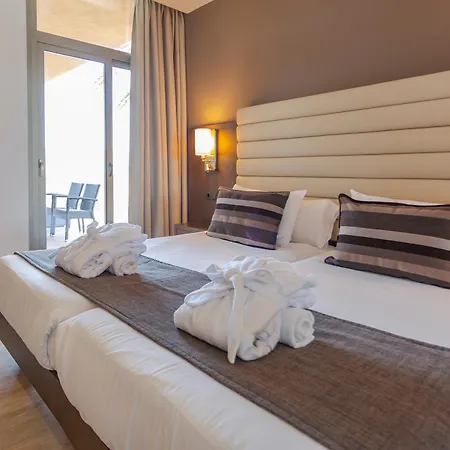 Отель Marins Club - Adults Only Кала Миллор