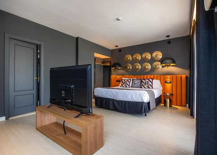 Hotel Marins Club - Adults Only 4*