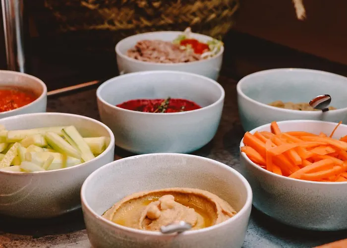 Marins Club - Adults Only