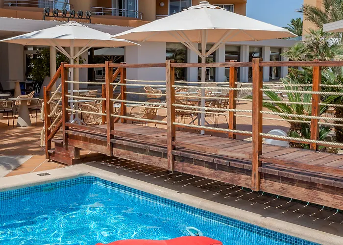 Готель Marins Club - Adults Only Кала-Мільор