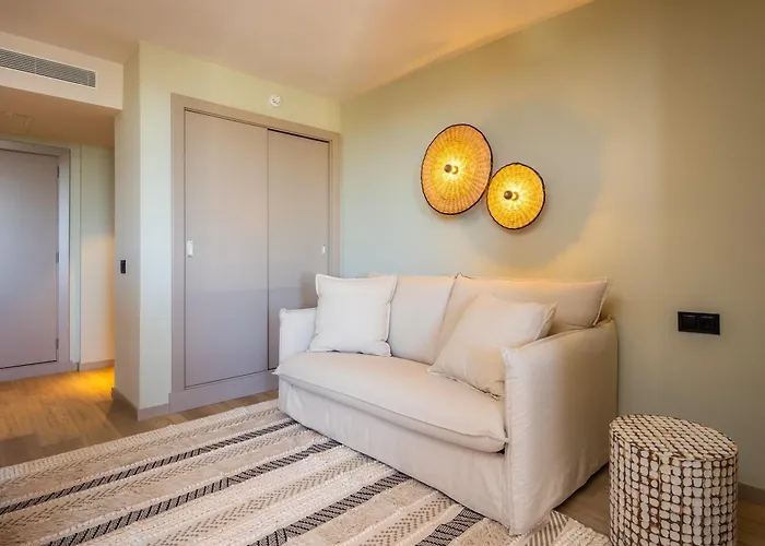 Marins Club - Adults Only